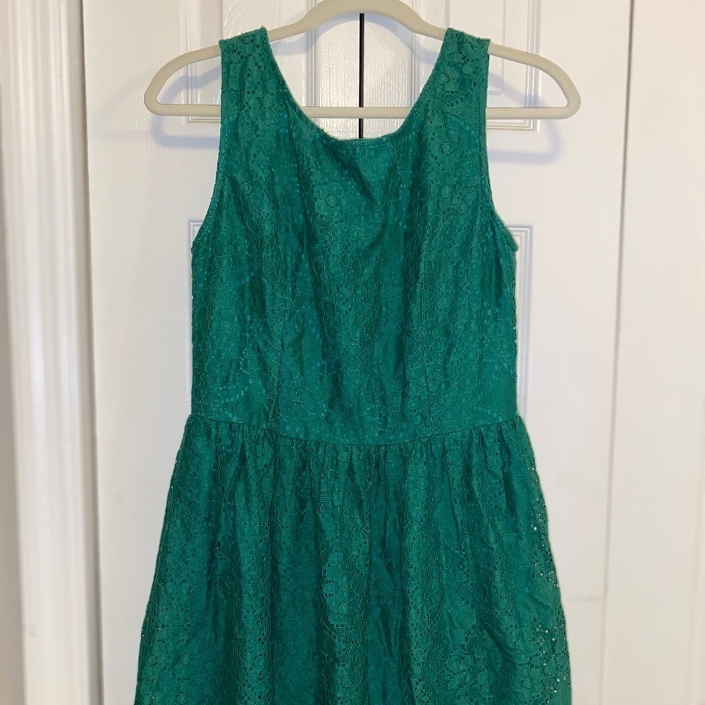 Mystic size large green midi dress